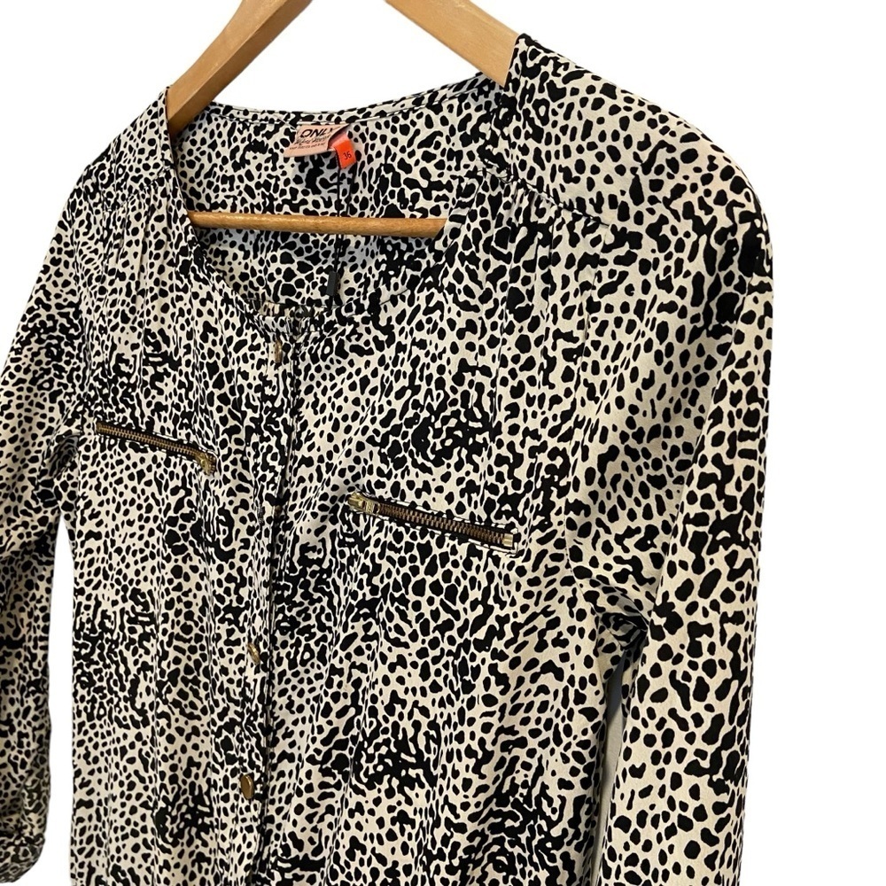 Only Pippa jumpsuit lightweight gold hardware animal print black white NWT - Picture 5 of 16
